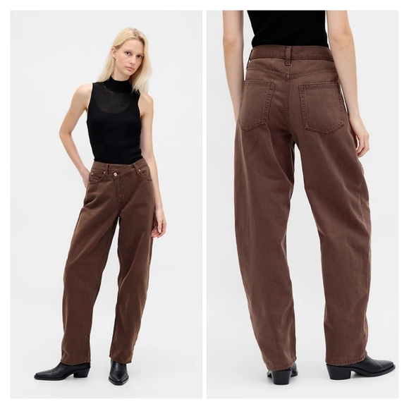 GAP Pants - GAP High Rise UltraSoft Crossover Barrel Jeans Size 14 (33)